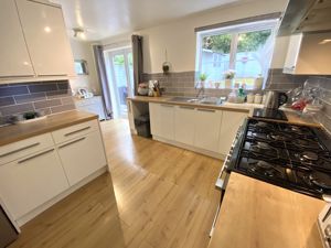 Photo 9- click for photo gallery